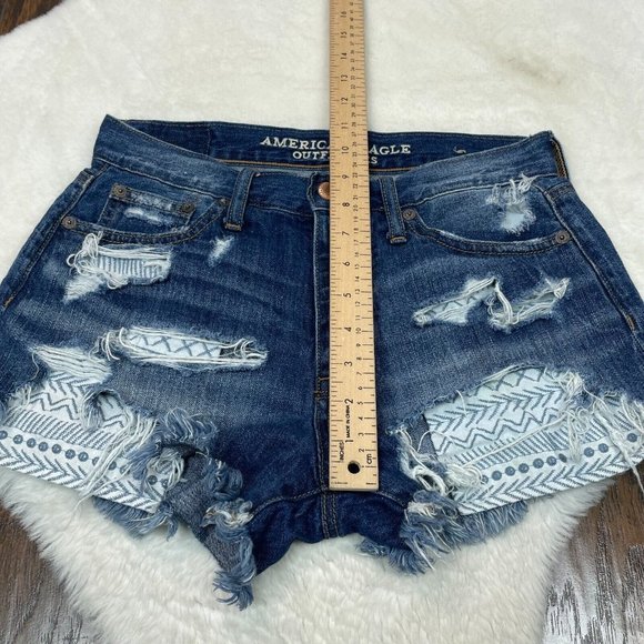 American Eagle Denim Shorts 0 Medium Wash Distressed Frayed High-Rise Festival - Picture 8 of 12
